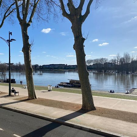 Balcon Vue Loire Parking A 50M Apartment Orleans Exterior photo