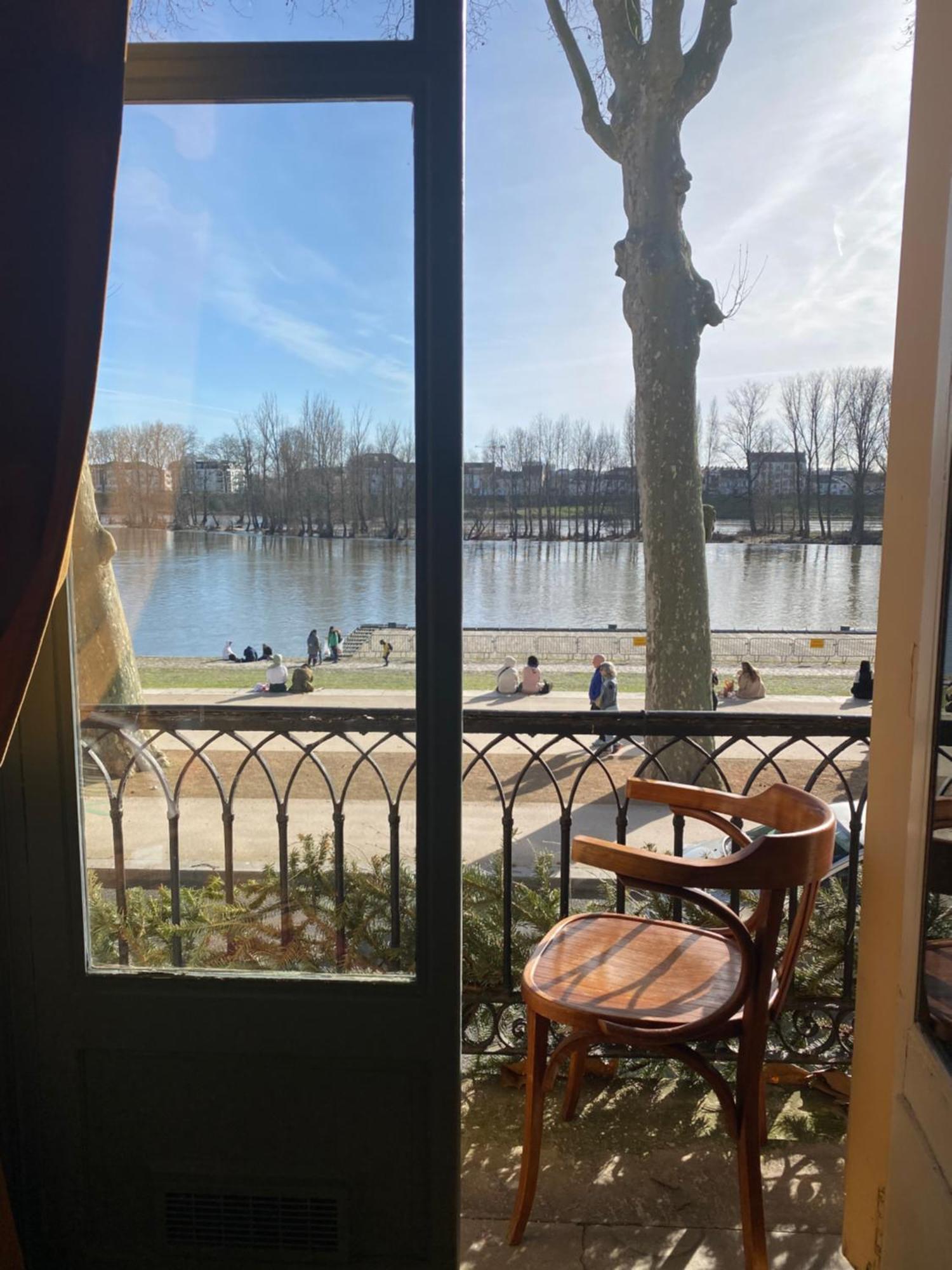 Balcon Vue Loire Parking A 50M Apartment Orleans Exterior photo
